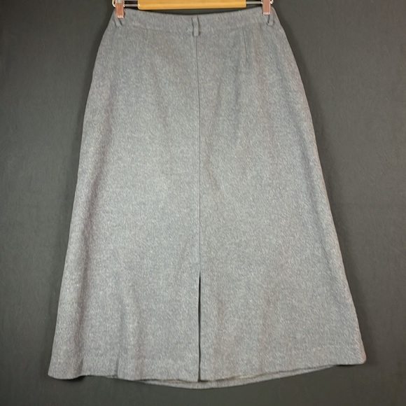 L. L. Bean women’s classic straight size 4 petite skirt, fully lined with pocket - Picture 4 of 11